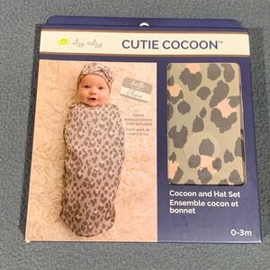 Itzy Ritzy Cutie Cocoon Blush Leopard Newborn Swaddle with‎ Hat 0-3M Photos